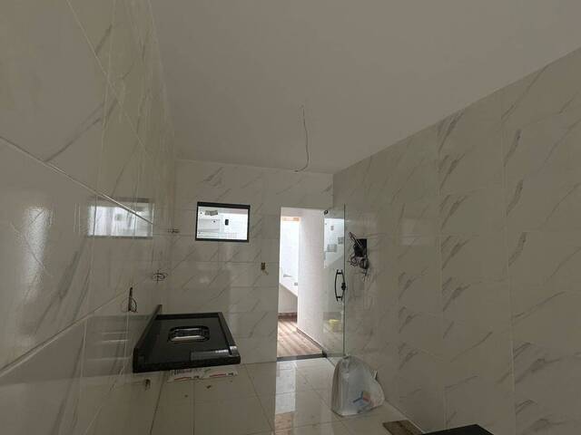 Casa para Venda em Camaçari - 5