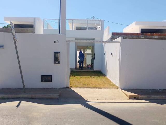 Casa para Venda em Camaçari - 4