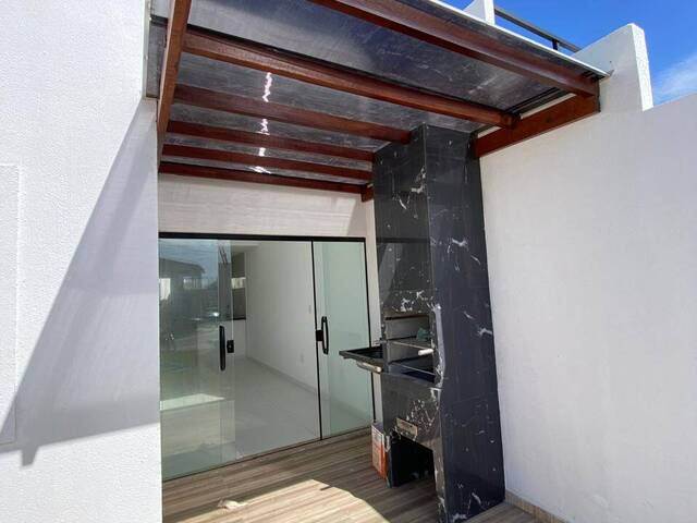 Casa para Venda em Camaçari - 4