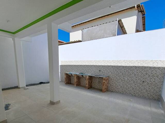 Casa para Venda em Camaçari - 4