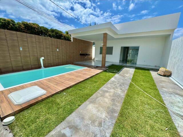 #68 - Casa para Venda em Camaçari - BA - 1