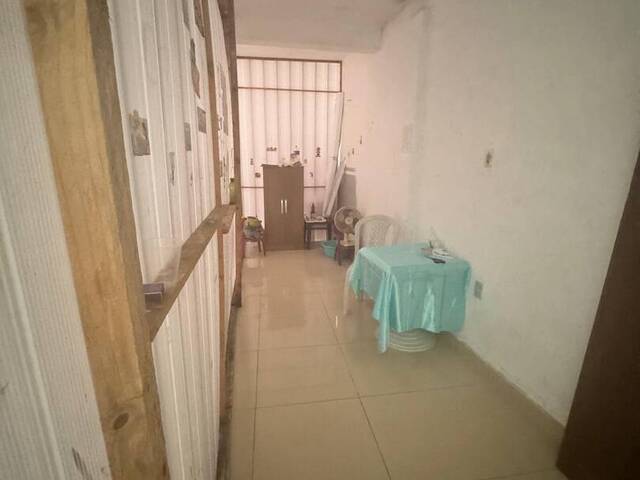 Sala para Venda em Camaçari - 4