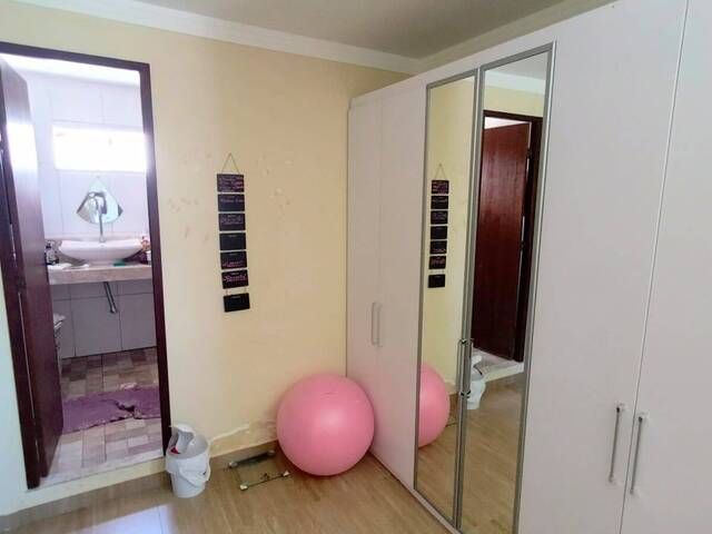 Casa para Venda em Camaçari - 4