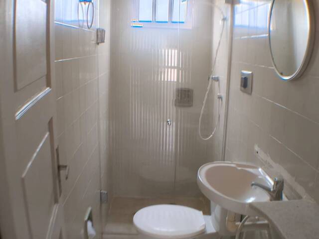 Casa para Venda em Camaçari - 4